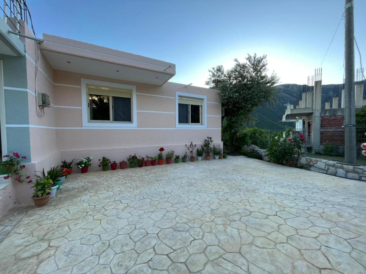 Vila Noga Borsh Exterior foto